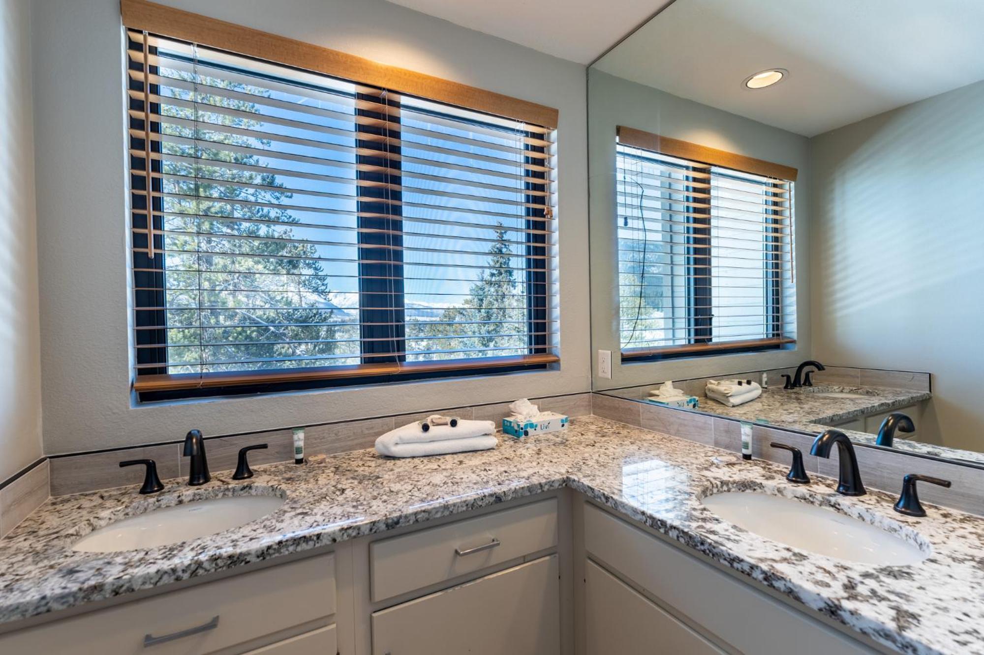 203 Gentian Road Villa Keystone Exteriör bild