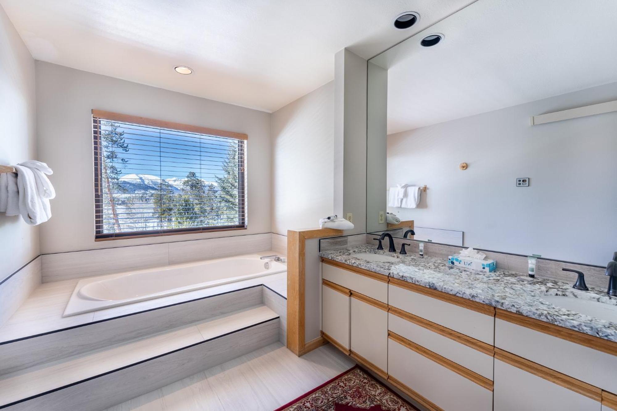 203 Gentian Road Villa Keystone Exteriör bild